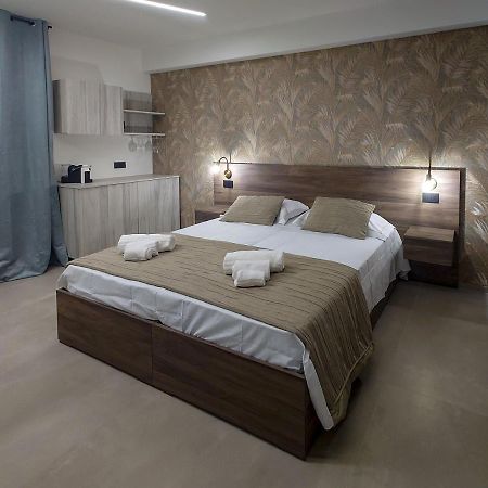 Don Turi - Charming Room Giardini-Naxos Exterior foto